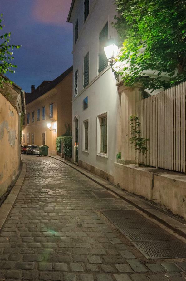Old Town Tale Leilighet Zagreb Eksteriør bilde